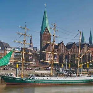 Otel Alexander Von Humboldt - Schiff, Bremen